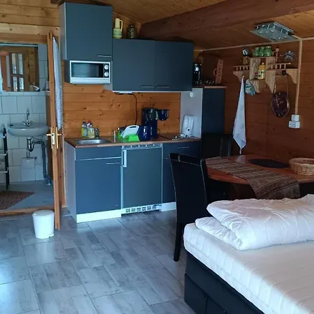 Lejlighed Landurlaub Im Kleinen Holzhaus *